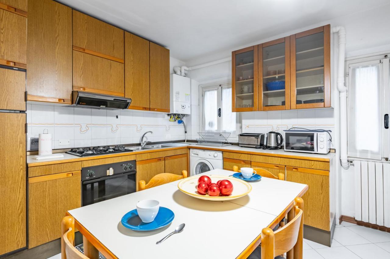 Sant'Ambrogio Central Apt: Your Florence Hideaway المظهر الخارجي الصورة